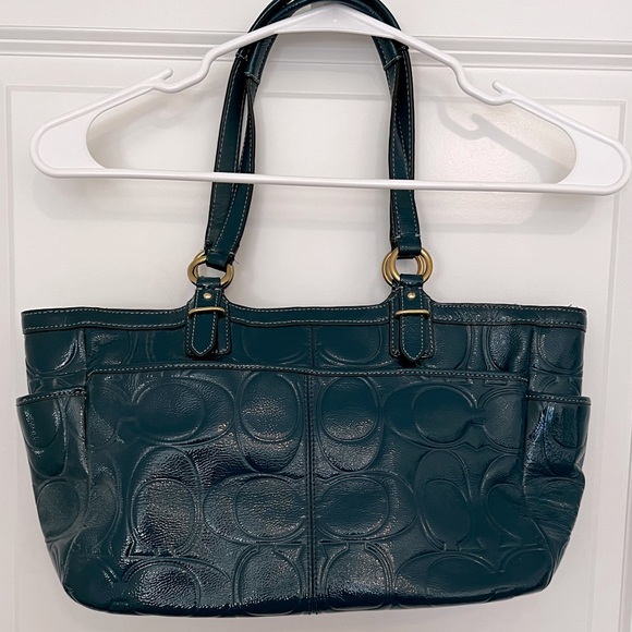 Authentic Coach Patent Leather Purse Bag - Picture 4 of 7